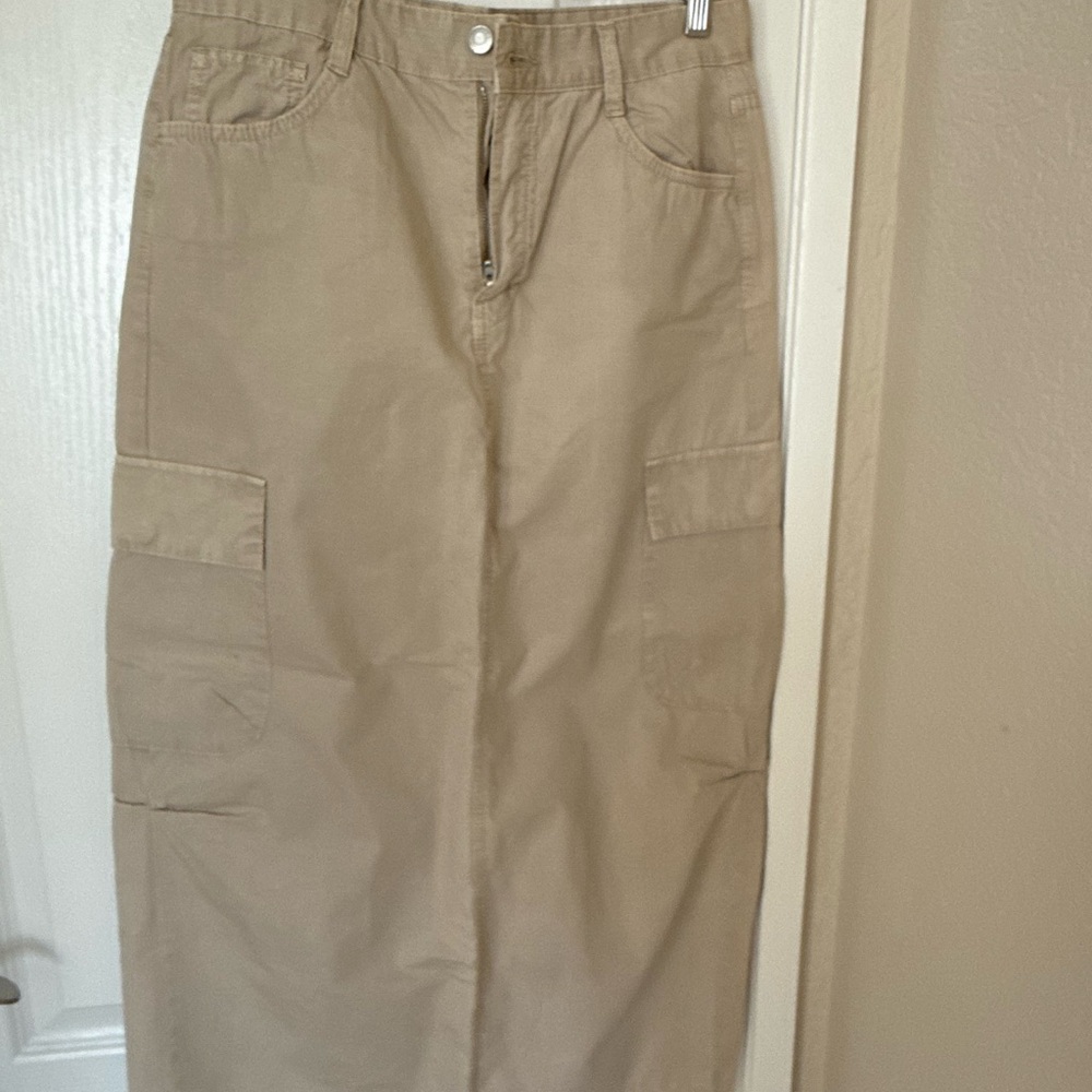 Zara Tan Cargo Skirt